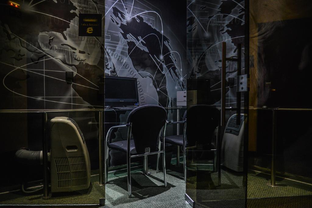 Hotel Borges Chiado Lisbon Luaran gambar