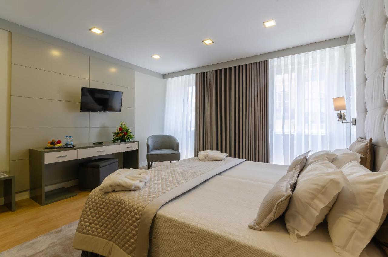 Hotel Borges Chiado Lisbon Luaran gambar
